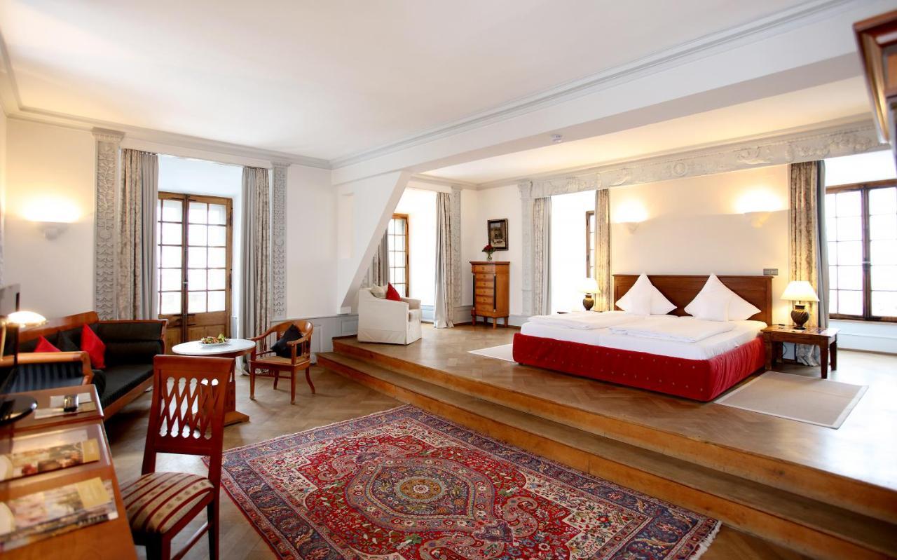 Hotel Schloss อีเดสไฮม์ ภายนอก รูปภาพ