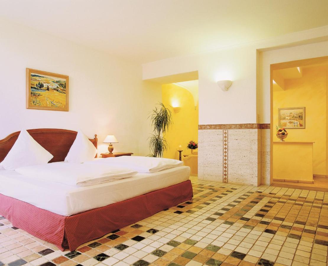 Hotel Schloss อีเดสไฮม์ ห้อง รูปภาพ